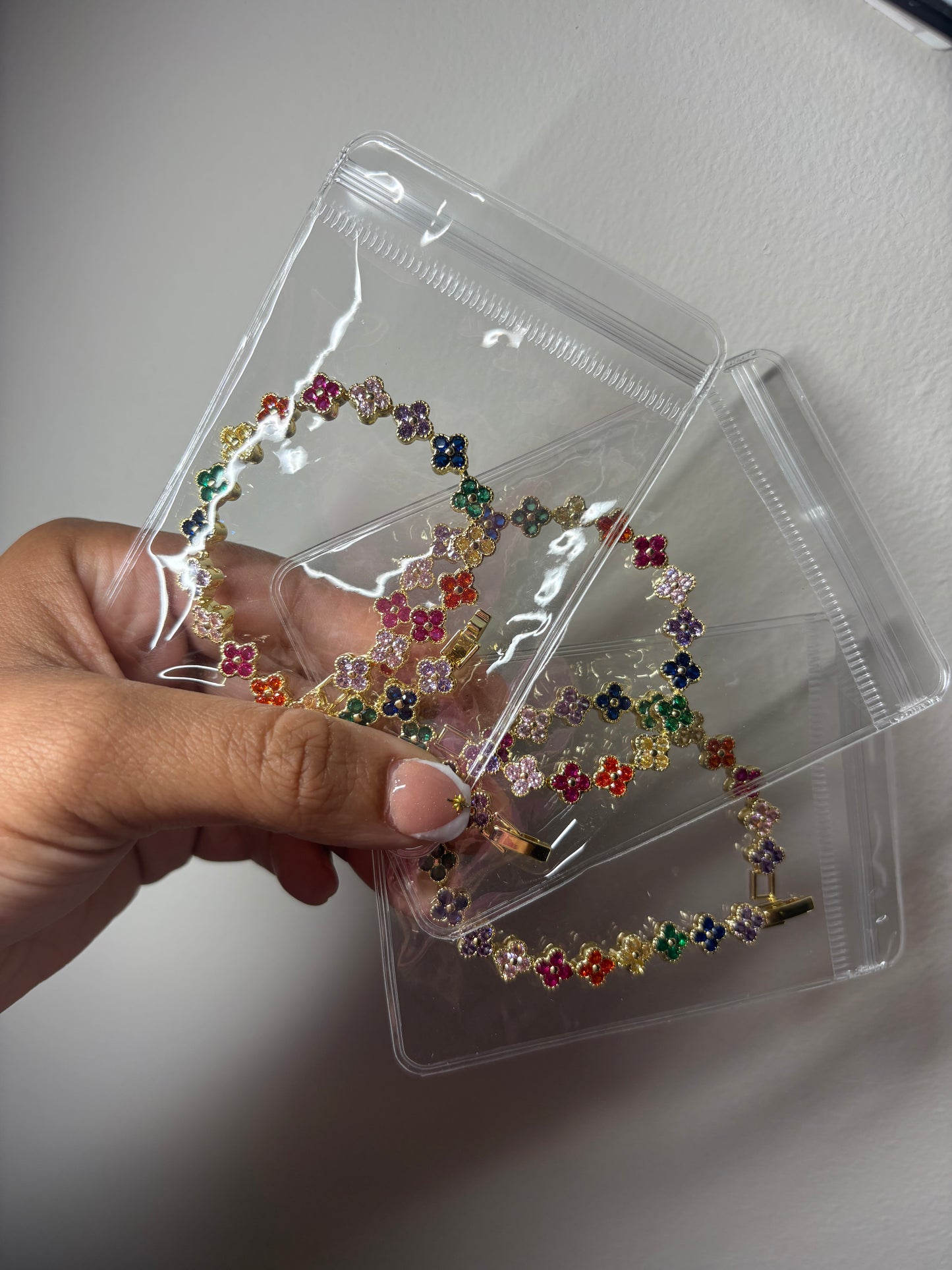 A “Splash of Color” Clover Bracelet